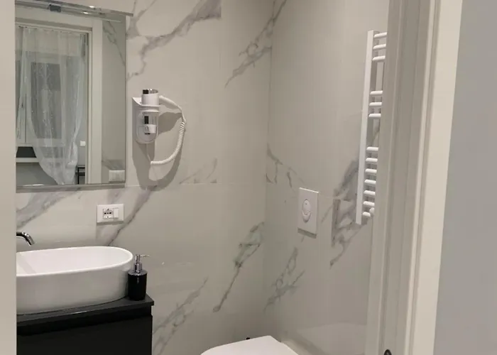 Al Barone 37 Bed & Breakfast